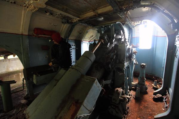Another gun from the battery (total of 4 guns)